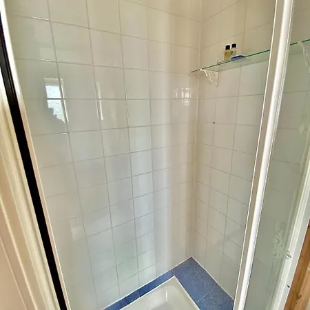 Bed and Breakfast Ballyv House: Private Double With En-suite Bathroom, Breakfast, Near Cliffs Of Moher 3*